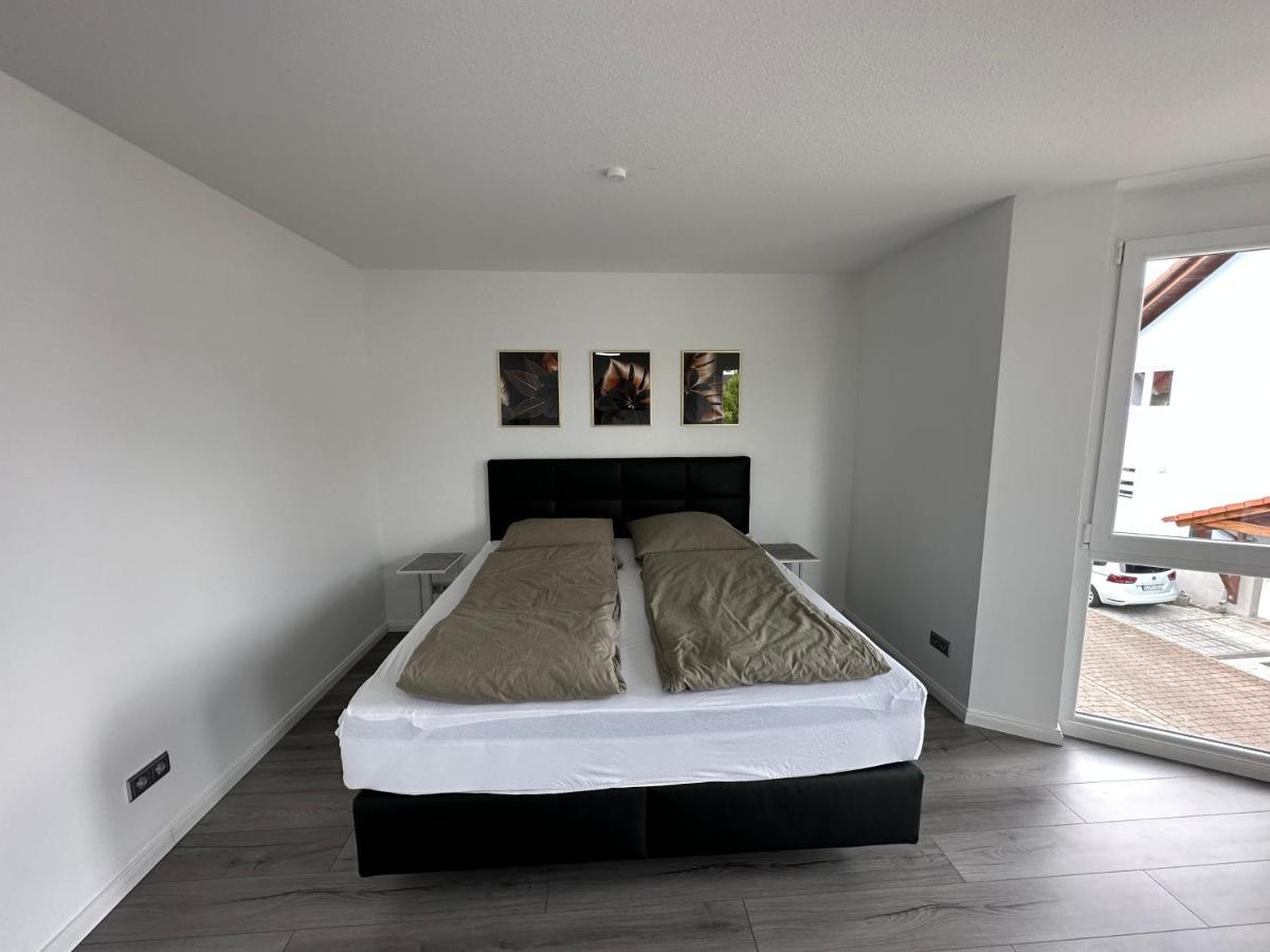 Deluxe Appartement Graben-Neudorf Eksteriør bilde